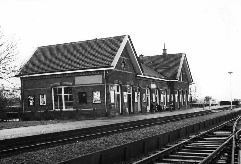 Het stationsgebouw in 1970