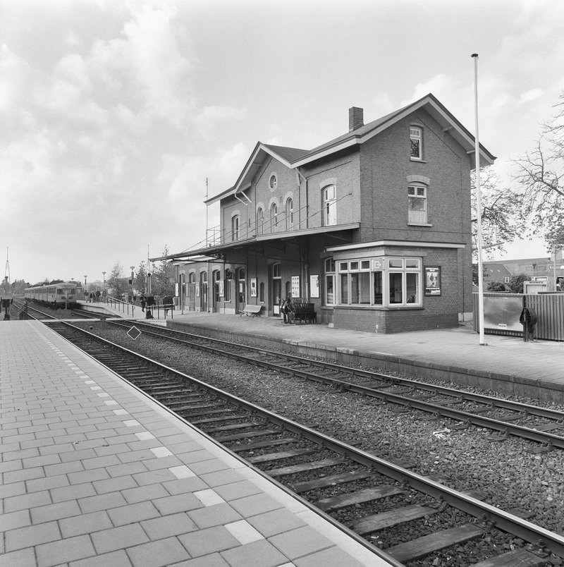 Station Goor, perronzijde in 1988