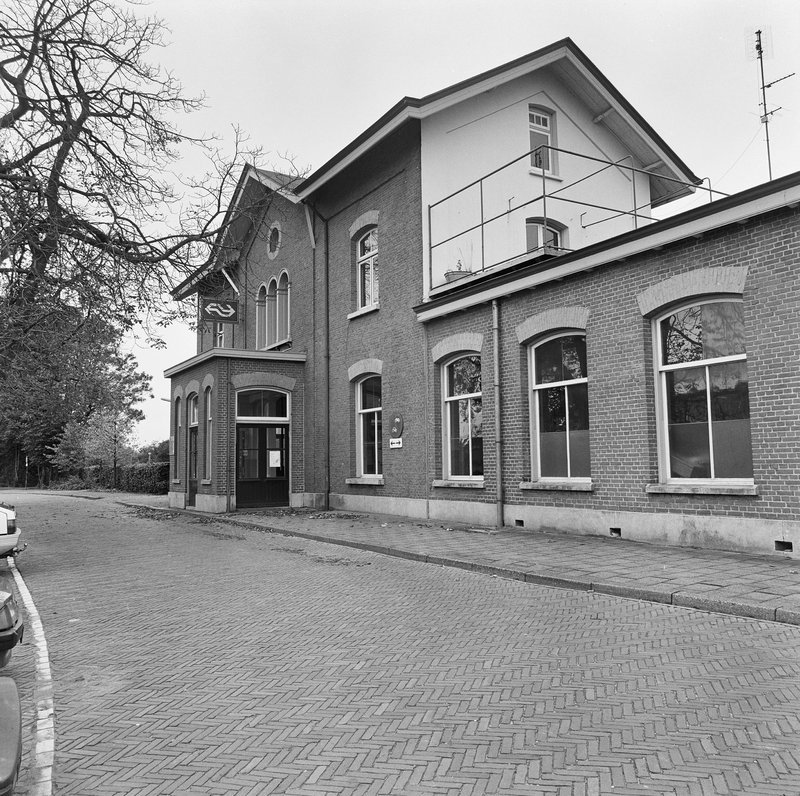 Station Goor, straatzijde in 1988
