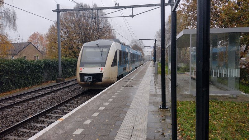 Trein richting Oldenzaal op het station