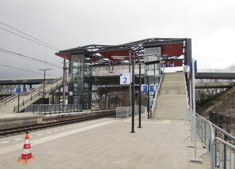 Station in december 2012, enkele weken na de opening