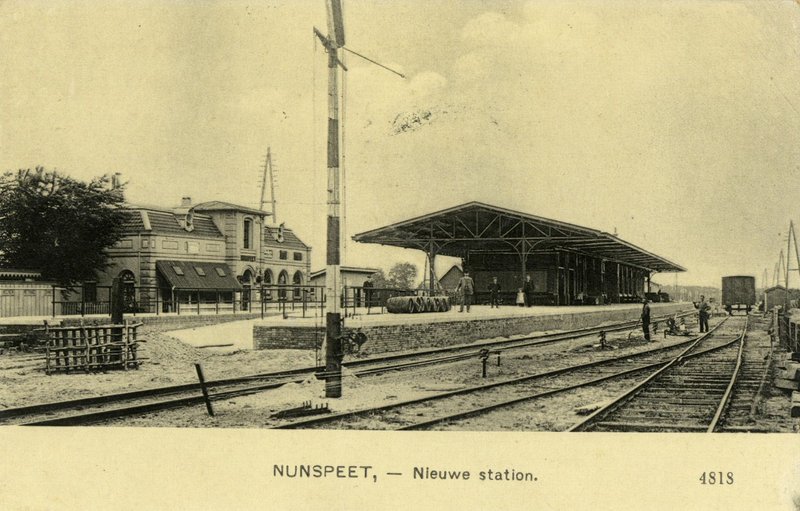 Station rond 1905-1906