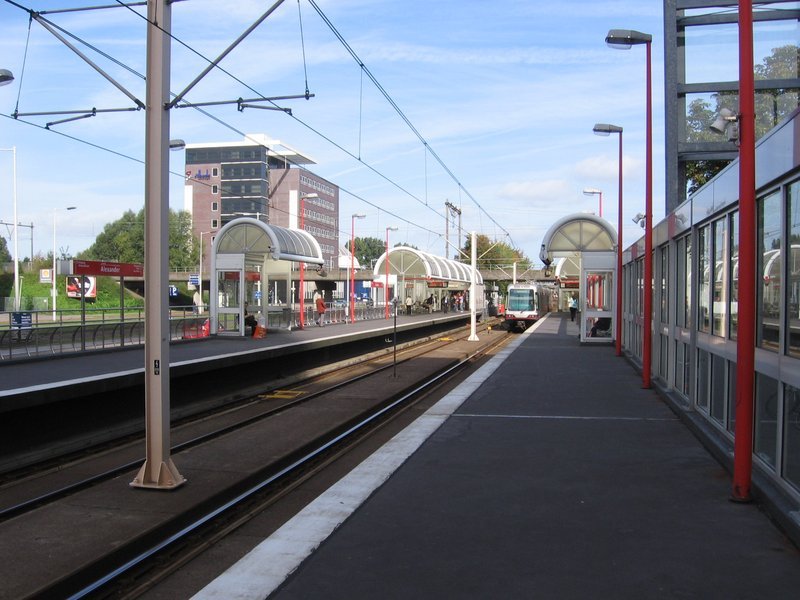 Perron langs het spoor richting Graskruid.