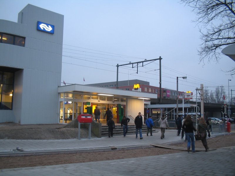 Oude stationsgebouw