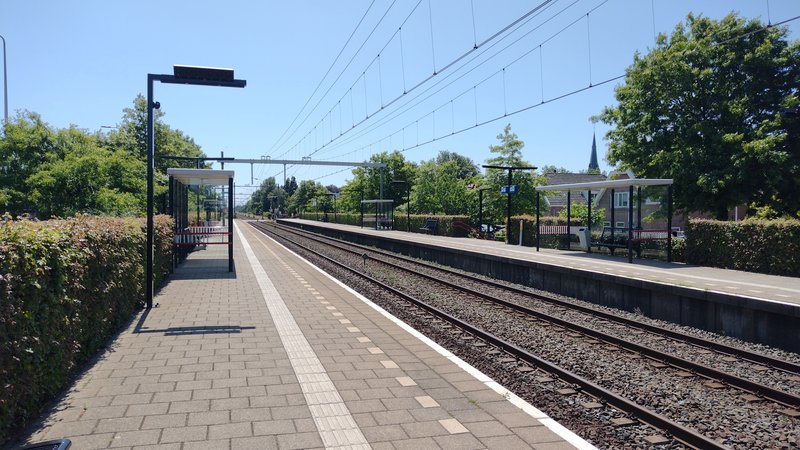 Perrons van station Voorhout.