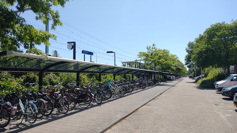 Fietsenstalling.