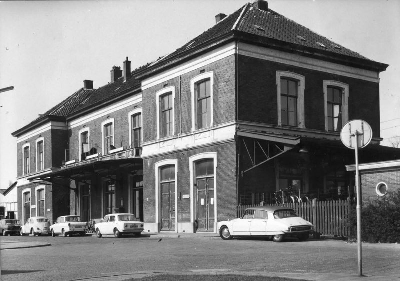 Oude stationsgebouw in 1967