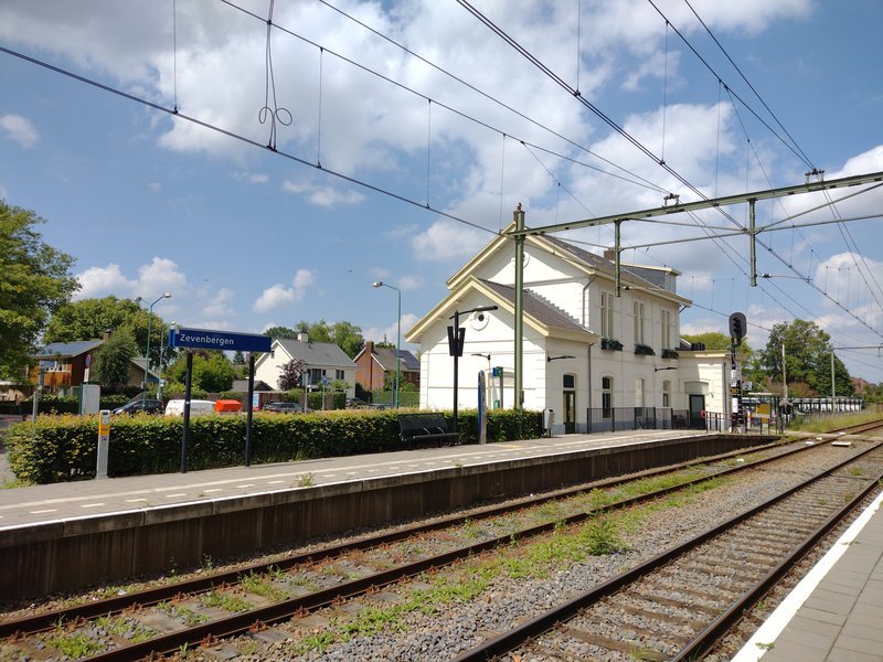 De perrons